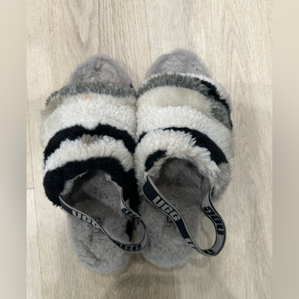 Ugg Fluff Yeah - image 1